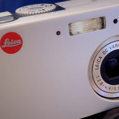 Leica D-LUX